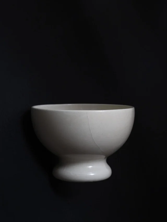 .
2025年 12月6日 (土) -  12月21日 (日) 
Gallery遊星 にて、企画展「 庄司 健  陶展 」を開催いたします。
 
 自分の中にあるもので表現する 
生活の中で大事なことがいくつもある 
それらをもっと多面的に見たい 

自分の中にあるものを表現する 
そのために中に入れるものを選ぶ 
自然を大事にするように 體 ( からだ ) を 自分の内をも 大事にしたい。 

ー 庄司 健

@shoji_kobo

◾️期間
2025年 12月6日 (土) -  12月21日 (日) 
※定休日 11日(木)、18日(木)

◾時間
11:00-17:00

◾️会場
Gallery遊星 ( starnet 2F)
〒321-4217 栃木県芳賀郡益子町益子3278-1
TEL 0285-72-9661
 
#starnet #スターネット #益子
#gallery遊星
#庄司健 #庄司工房
#笠間 #貫入 #笠間長石釉 #色絵

starnet
栃木県芳賀郡益子町益子3278-1
open: 11:00 am ~ 05:00 pm
closed: Thursday
phone: 0285-72-9661
e-mail: starnet@starnet-bkds.com